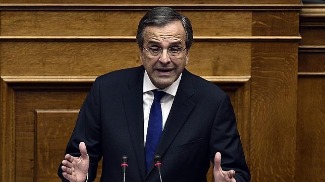 Samaras consigue el voto de confianza para su Gobierno