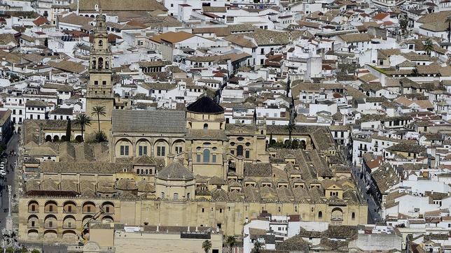 La ley que permitió inscribir la Mezquita-Catedral ya no se puede recurrir