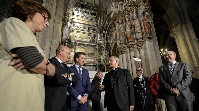 Así recupera Orense su Catedral de San Martiño