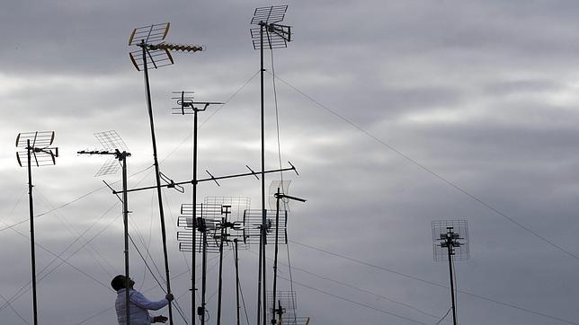 Hasta 128.000 edificios de la Comunidad Valenciana tendrán que adaptar sus antenas de TDT