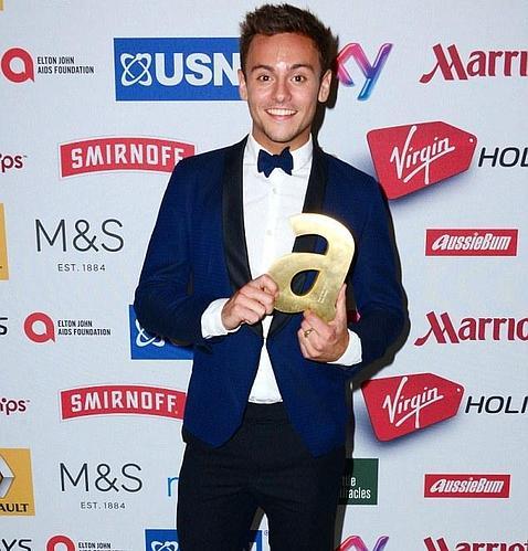 Tom Daley, tras salir del armario, nombrado «hombre del año» en el Reino Unido