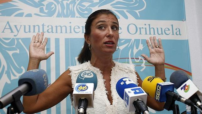 Mónica Lorente rechaza dimitir: «Tengo la conciencia tranquila»