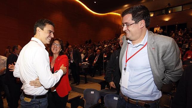 Óscar López, abucheado por los socialistas de Castilla y León