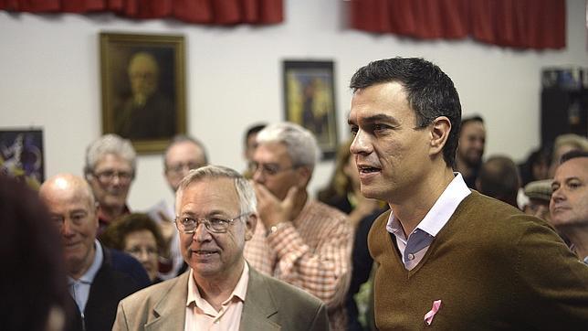 Pedro Sánchez, hoy, en la agrupación socialista de Coslada (Madrid)