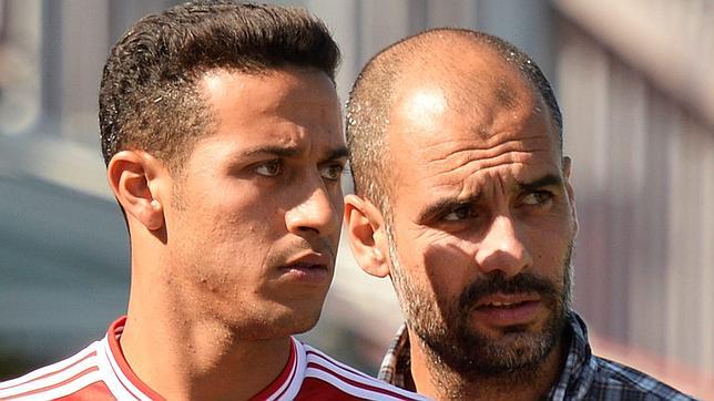 Thiago Alcántara se operará en Barcelona