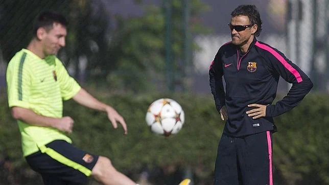 Messi y Luis Enrique, en un entrenamiento del Barcelona