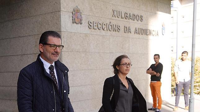 El edil Ángel Rivas, a su salida del juzgado