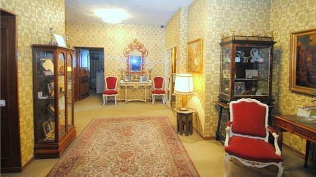 Sus 995 metros cuadrados construidos se distribuyen en cuatro plantas más un semisótano