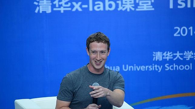 Zuckerberg asombra a los chinos usando el mandarín en una charla