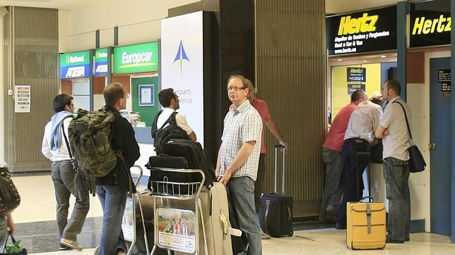 El aeropuerto de Manises aumenta un 6% la oferta de vuelos este invierno