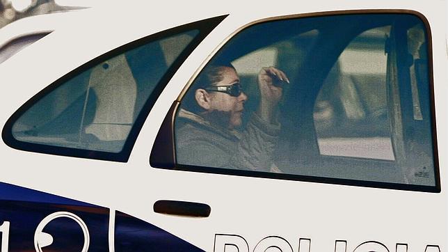 El 3 de mayo de 2007, Pantoja era puesta en libertad con cargos tras ser detenida el día anterior en Marbella