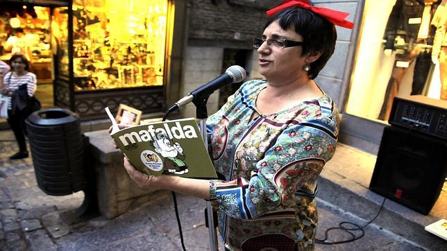 Mafalda invita a sopa en las Cuatro Calles