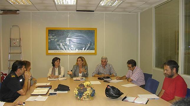 Mairena, preparada para Halloween con una mesa de Seguridad Local