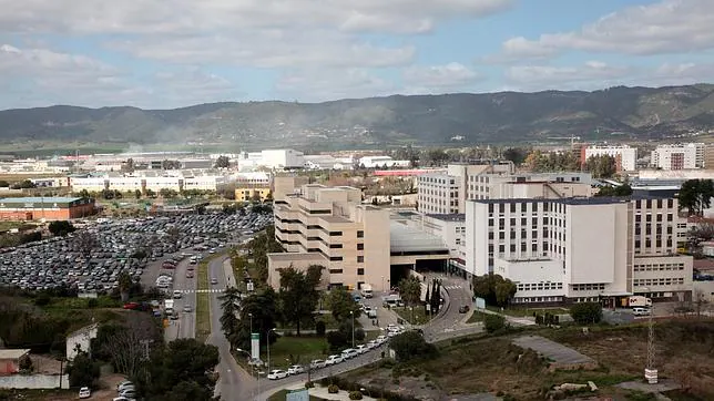 Hospital Reina Sofía de Córdoba, donde está el menor ingresado