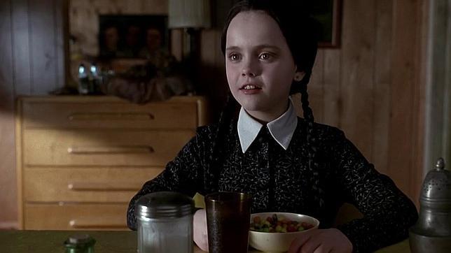 La joven Christina Ricci en el papel de Miércoles Addams