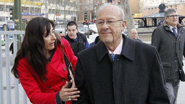 Simón Viñals al entrar el los juzgados de Plaza Castilla