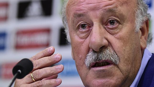 Del Bosque: «Subyace algo más debajo de Piqué. No es solo el tema deportivo»