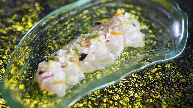 Cuentan con una carta diaria de seis miniplatos y tapas de percebes a 6 euros