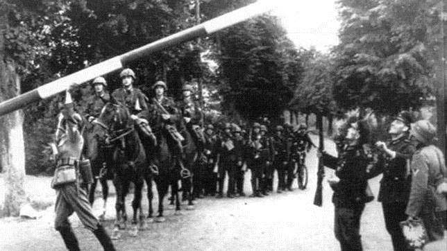 Alemania se anexiona los territorios polacos ocupados. En la foto, entrada en Polonia de las fuerzas de Wehrmacht el 1 de septiembre de 1939