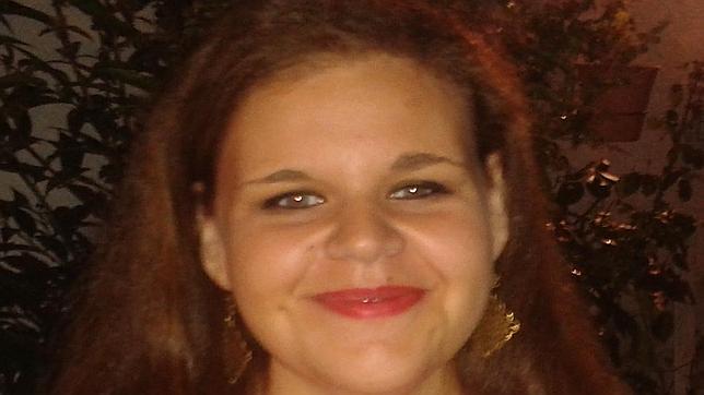 Isabel Lozano es estudiante de Filología Hebrea y Aramea