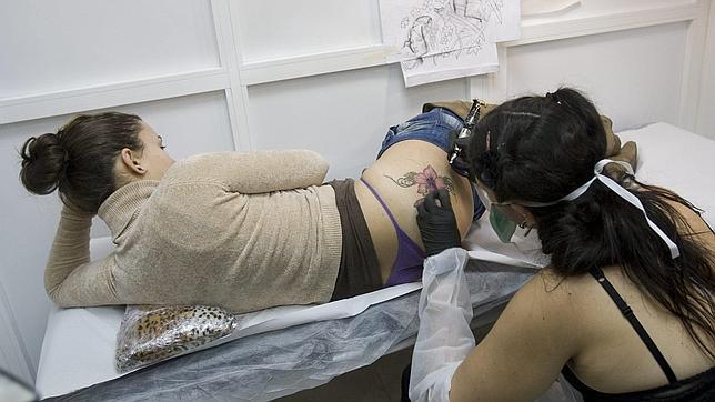 La eliminación de tatuajes «low cost» llega a Valencia