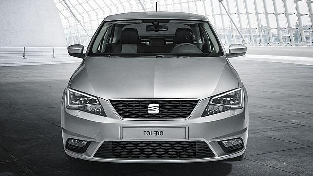 Los nuvos faros integrales LED del Seat Toledo aseguran una luminosidad similar a la solar con menor consumo al de las bombillas halógenas.