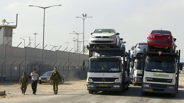 Israel reabre uno de sus pasos fronterizos con Gaza