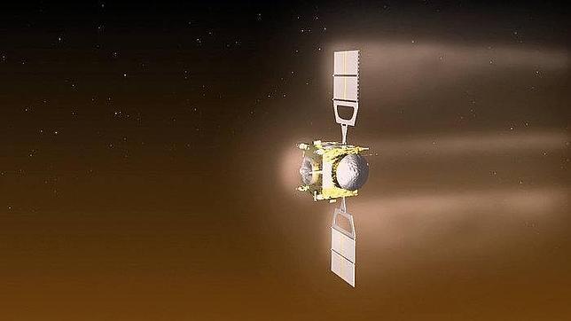 Fotografía de la Venus Express durante una maniobra en el espacio