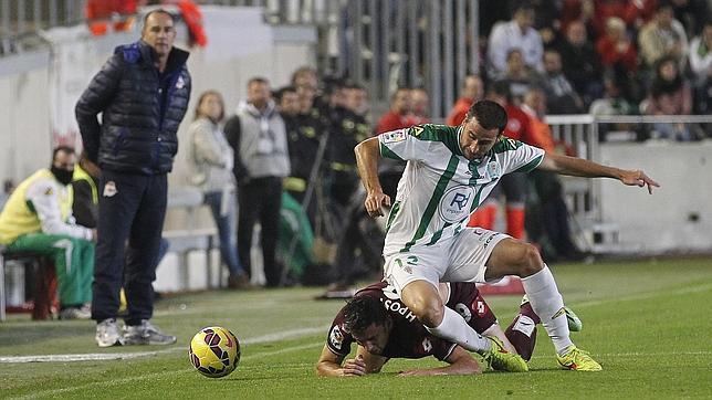 El Córdoba demuestra ante el Deportivo que no sabe ganar (0-0)