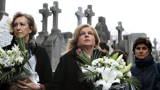 Ana Iríbar, Consuelo Ordóñez y María San Gil, en un homenaje a Gregorio Ordóñez