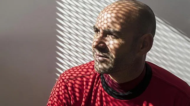 Paco Jémez: «Zidane me enseñaría mucho más como entrenador que yo a él»