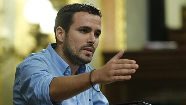 Alberto Garzón durante una intervención en el Congreso de los Diputados