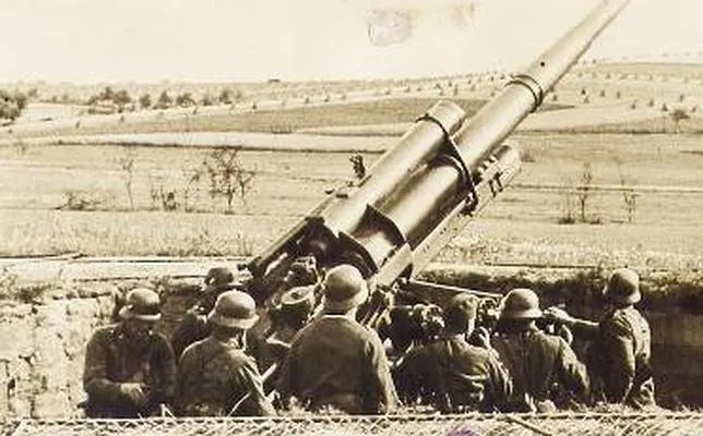 Tan sólo un tímido fuego de artillería rompió la tregua tácita entre los ejércitos enfrentados en el aniversario del fin de la Gran Guerra