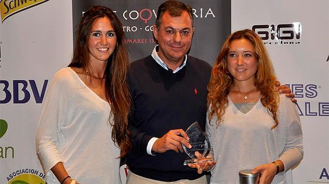 Cristina Revuelta y Ana Armengou, ganadoras del I Torneo de Golf Ciudad de Tomares