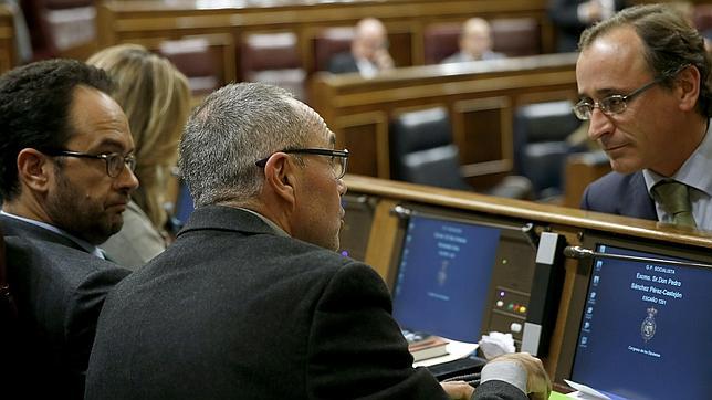 El PP subsanará en el Senado el «error» de apoyar ayer cinco emiendas del PSOE