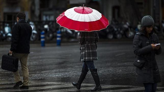 Vientos fuertes y lluvias en el noroeste peninsular este jueves