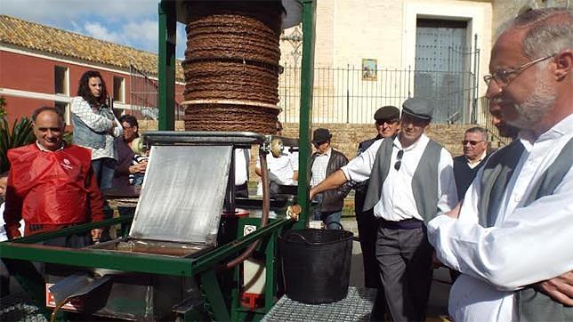 Gines reivindicó su identidad con la celebración del Día del Aceite