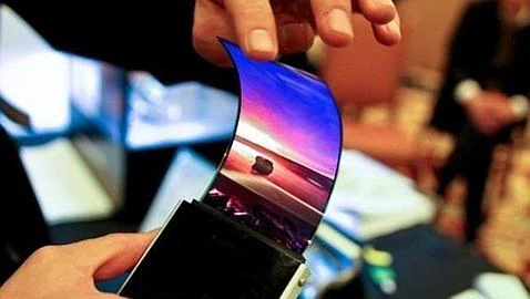 Samsung presentará un producto con pantalla plegable en 2015