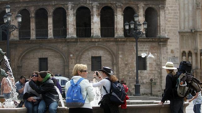 La Comunidad Valenciana recibe un 5% más de turistas entre enero y octubre