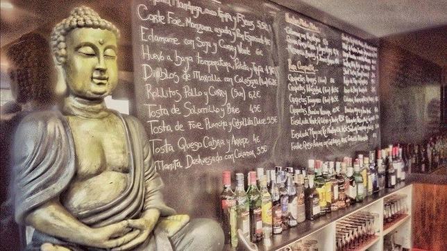 El «Aurum Gastrobar» combina la cocina mediterránea con la oriental