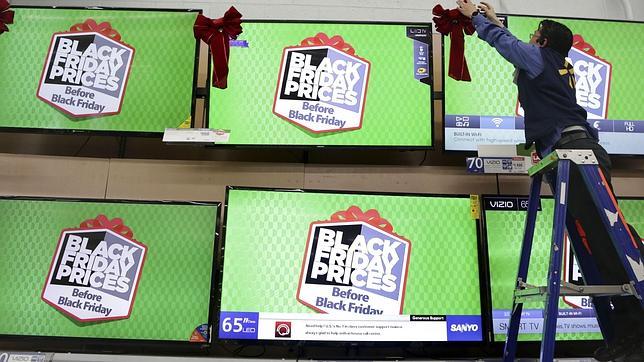 Los comercios de Sevilla celebran el «Black Friday»