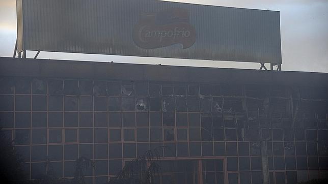El alcalde de Burgos confirma la extinción definitiva del incendio de Campofrío