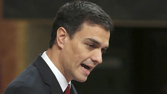 Sánchez dice que Rajoy no está «legitimado para abordar la regeneracion de España»