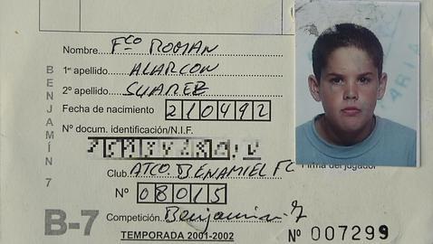 Ficha de Isco cuando era benjamín