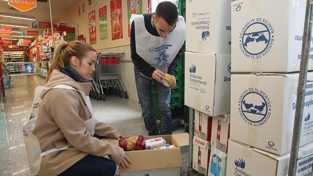 Carros de la compra solidarios en Córdoba