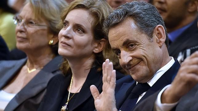 Sarkozy espera liderar hoy la UMP y lanzarse a las presidenciales de 2017