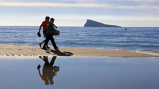 Benidorm rozará el lleno en el puente de la Constitución por el retraso de la temporada de nieve