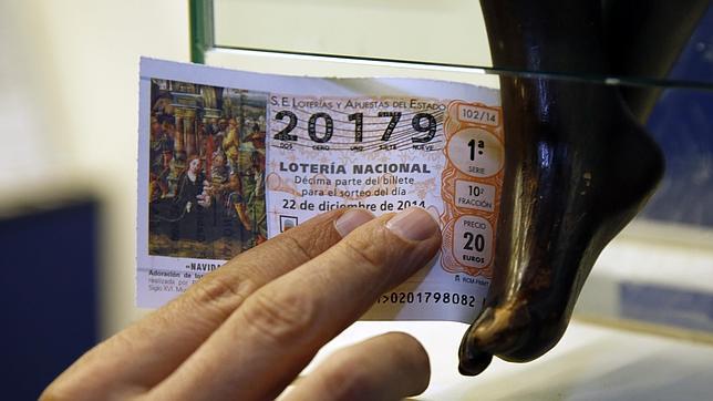 Los peligros de blanquear dinero mediante la compra de lotería premiada