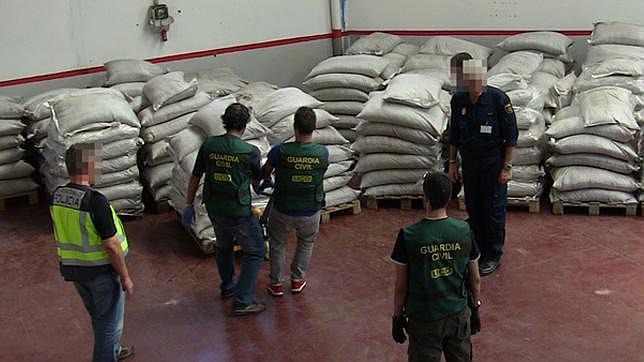 Desmantelan el primer laboratorio de cocaína de España en Níjar