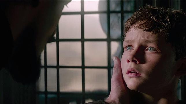 Tráiler de «Pan» en exclusiva: el pequeño Peter se enfrenta a Barbanegra